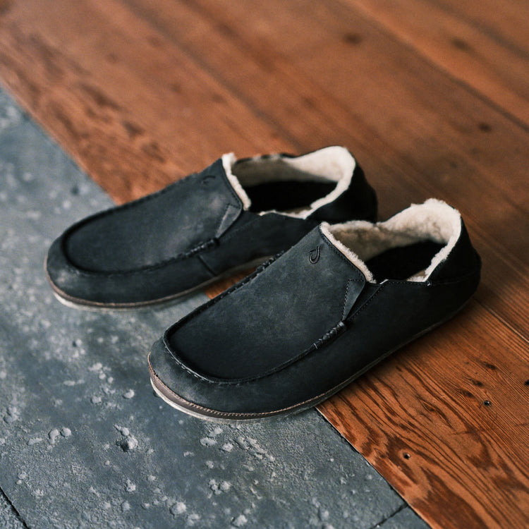 OluKai Men's Moloā Slippers Black / Dark Java