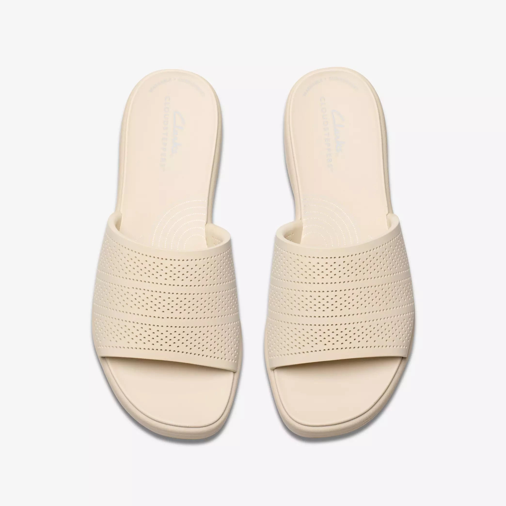 Clarks Women's Drift Twist Sandals Cream