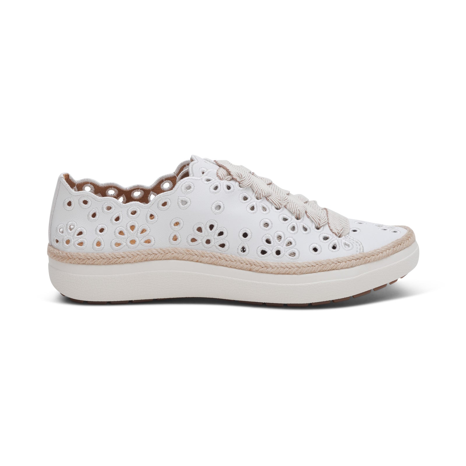 Aetrex Women's Charlotte Casual Shoe White