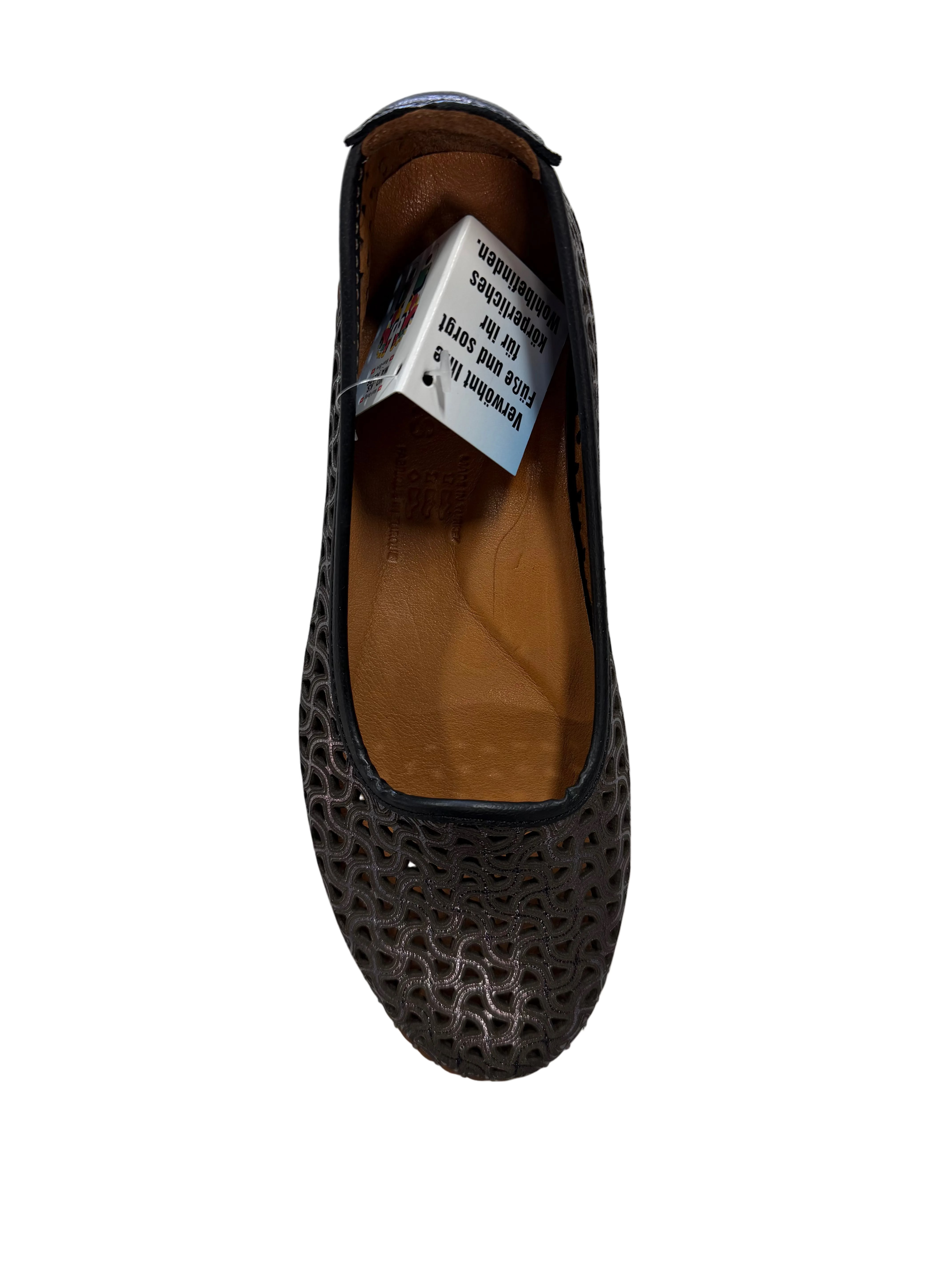 Volks Walkers Women's 1543 Slip-On Silver