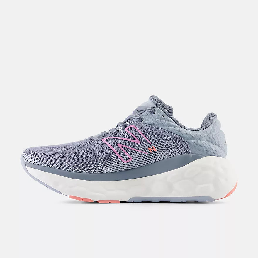 New Balance Women's Fresh Foam X 840v1 Runners Grey Pink