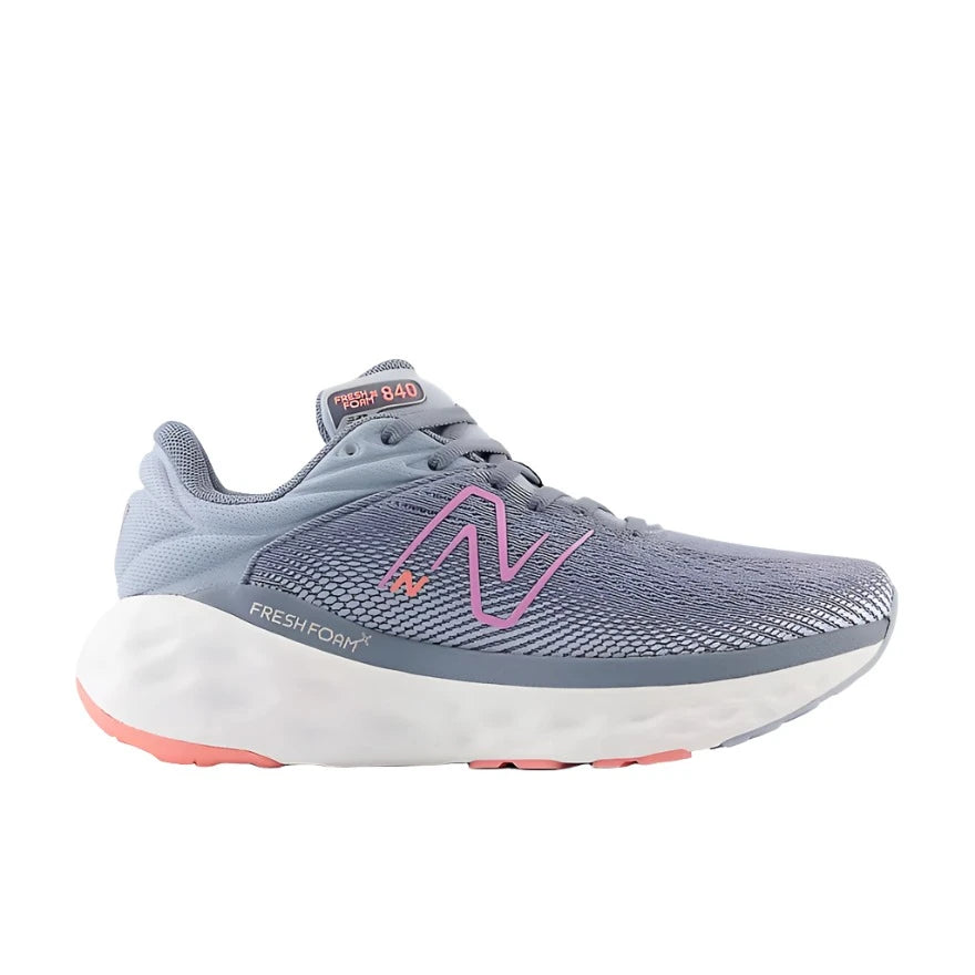 New Balance Women's Fresh Foam X 840v1 Runners Grey Pink