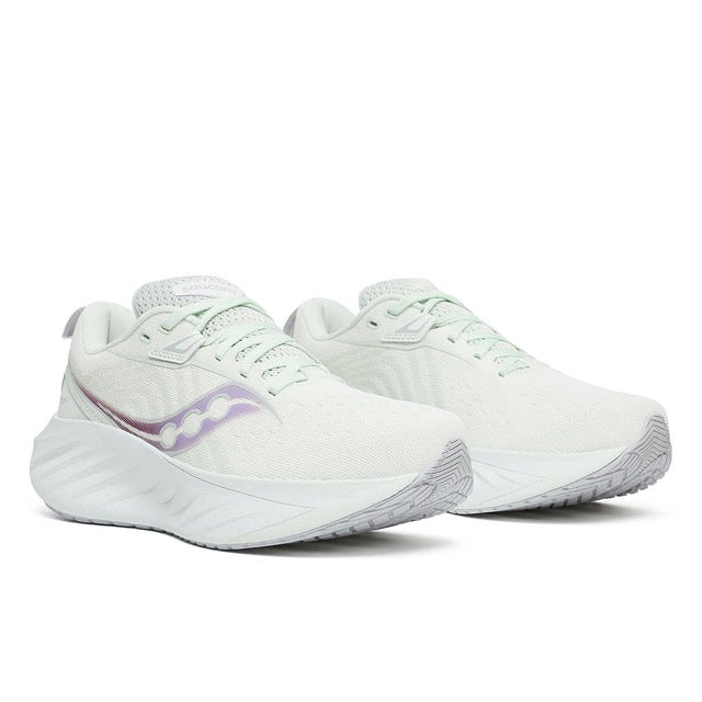 Saucony Women's Triumph 22 Runners White/Foam