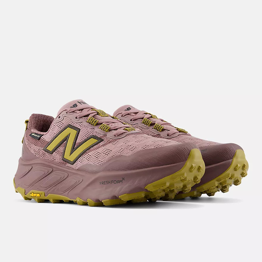 New Balance Women's Hierro v9 GORE-TEX® Trail Shoes Pebble with Fast Track