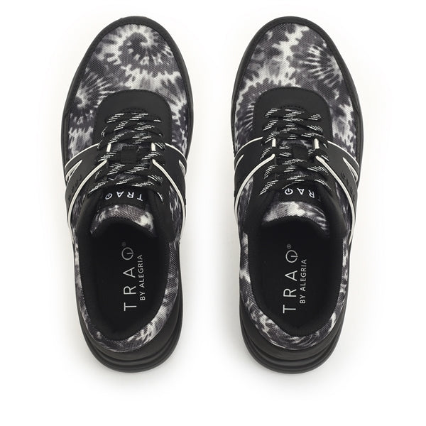 Alegria TRAQ Qarma 2 Sneakers Black & White Blast Off