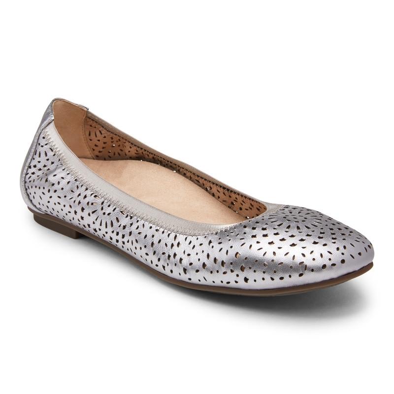 Vionic Women's Robyn Flats Silver