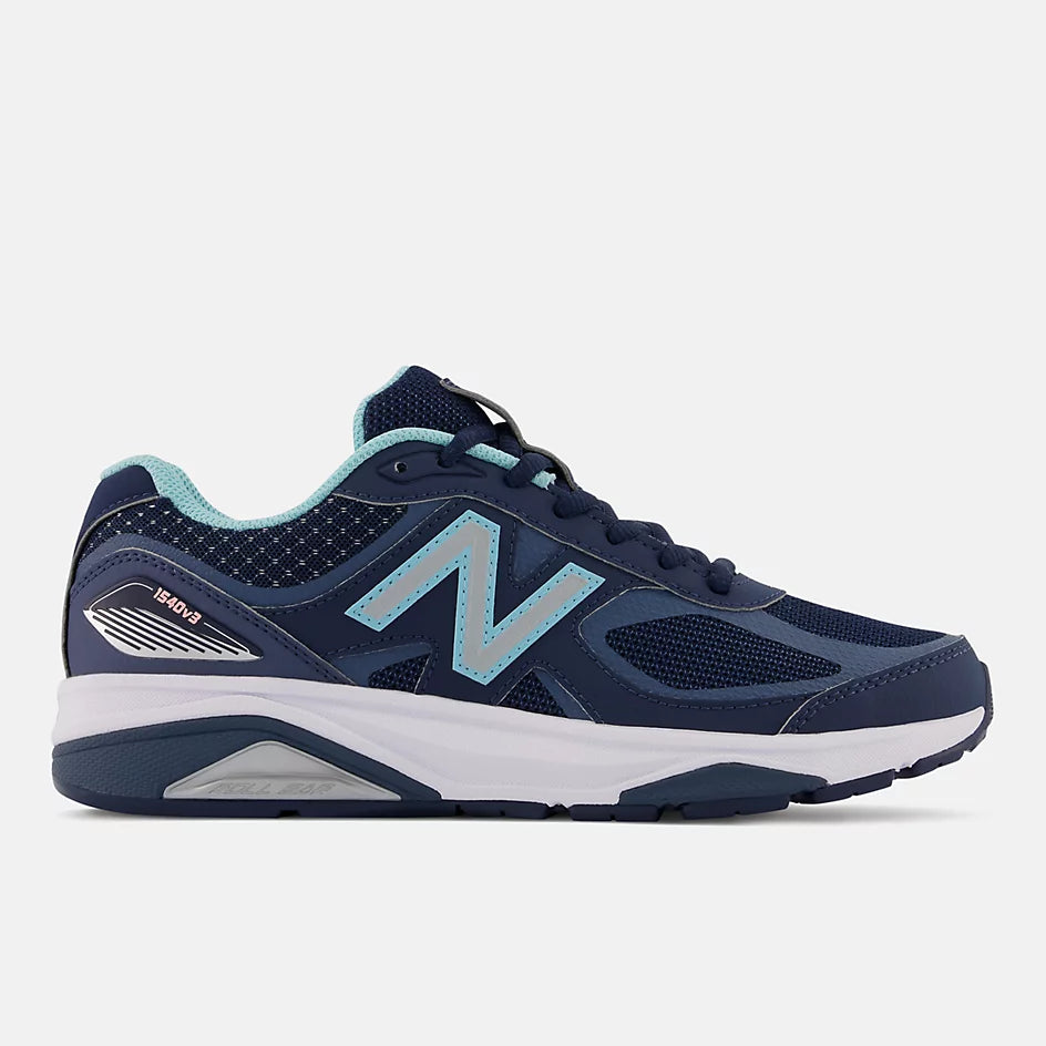 New Balance Women's 1540v3 Runners