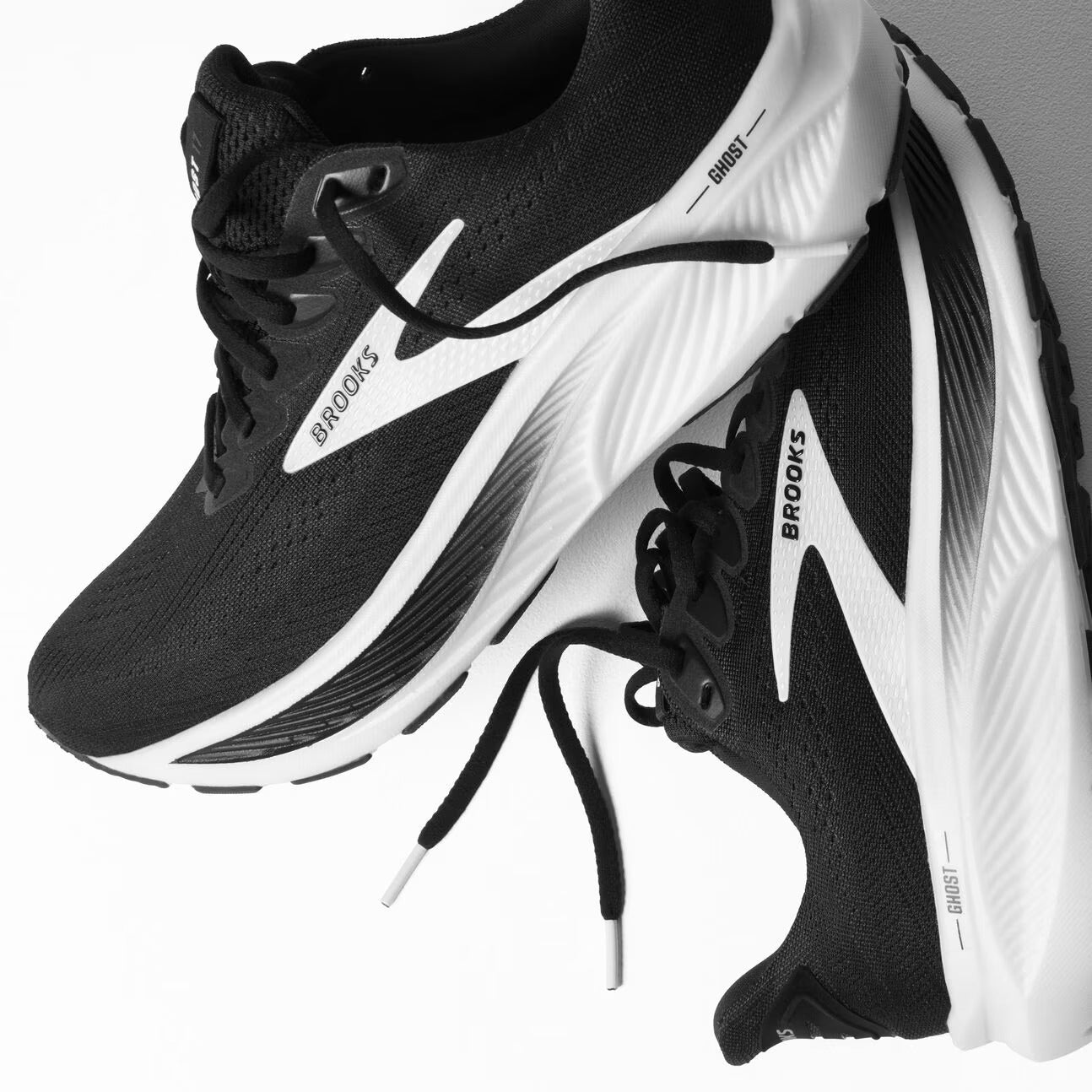 Brooks Women's Ghost 17 Runners Black/Grey/White