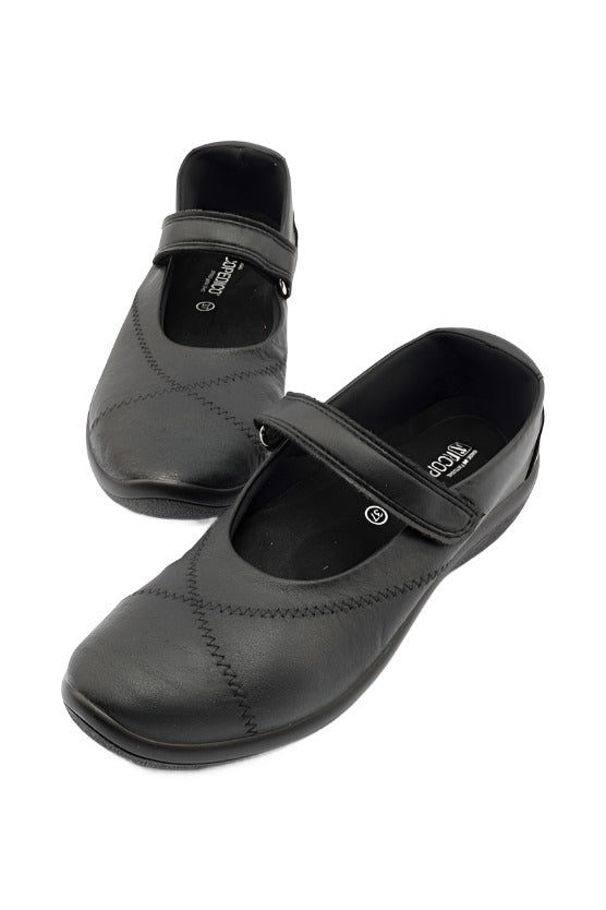 Arcopedico Women's Triglav Mary Jane Black