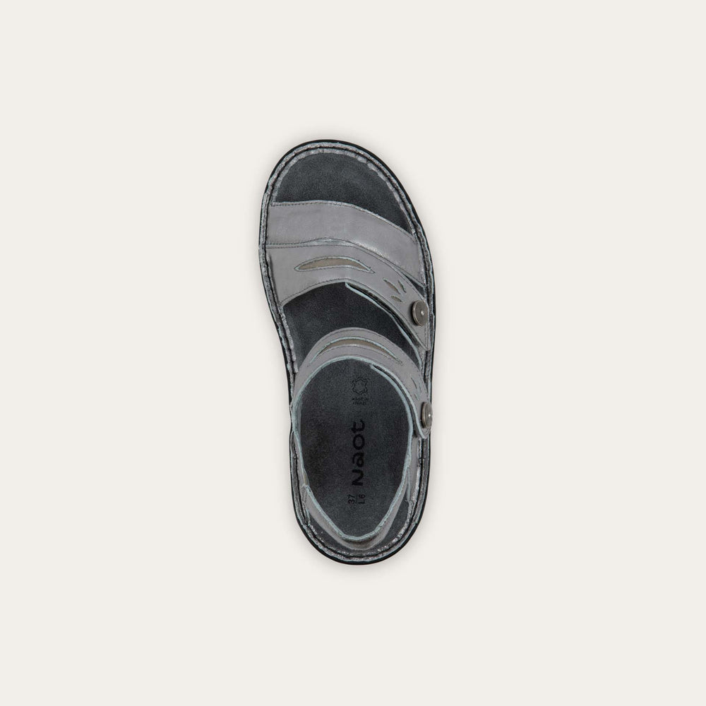Naot Women's Cadence Sandals Titanium Leather / Dark Pewter Leather
