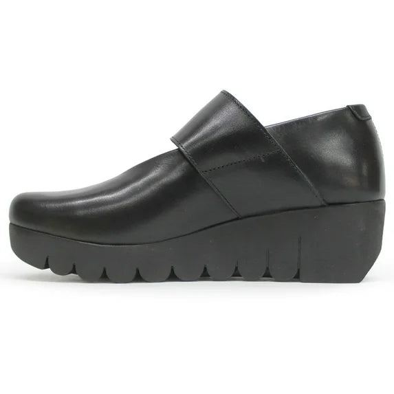 Fly London Women's Vari188Fly Shoes Black