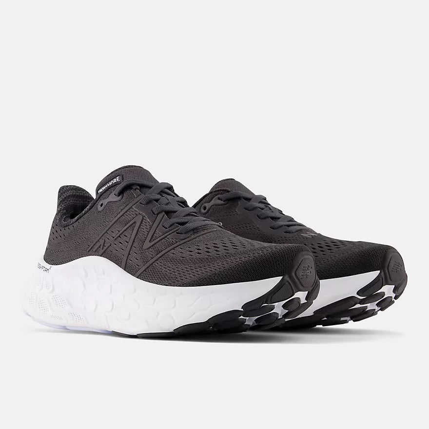 New Balance Women's Fresh Foam X More v4 Runners Black