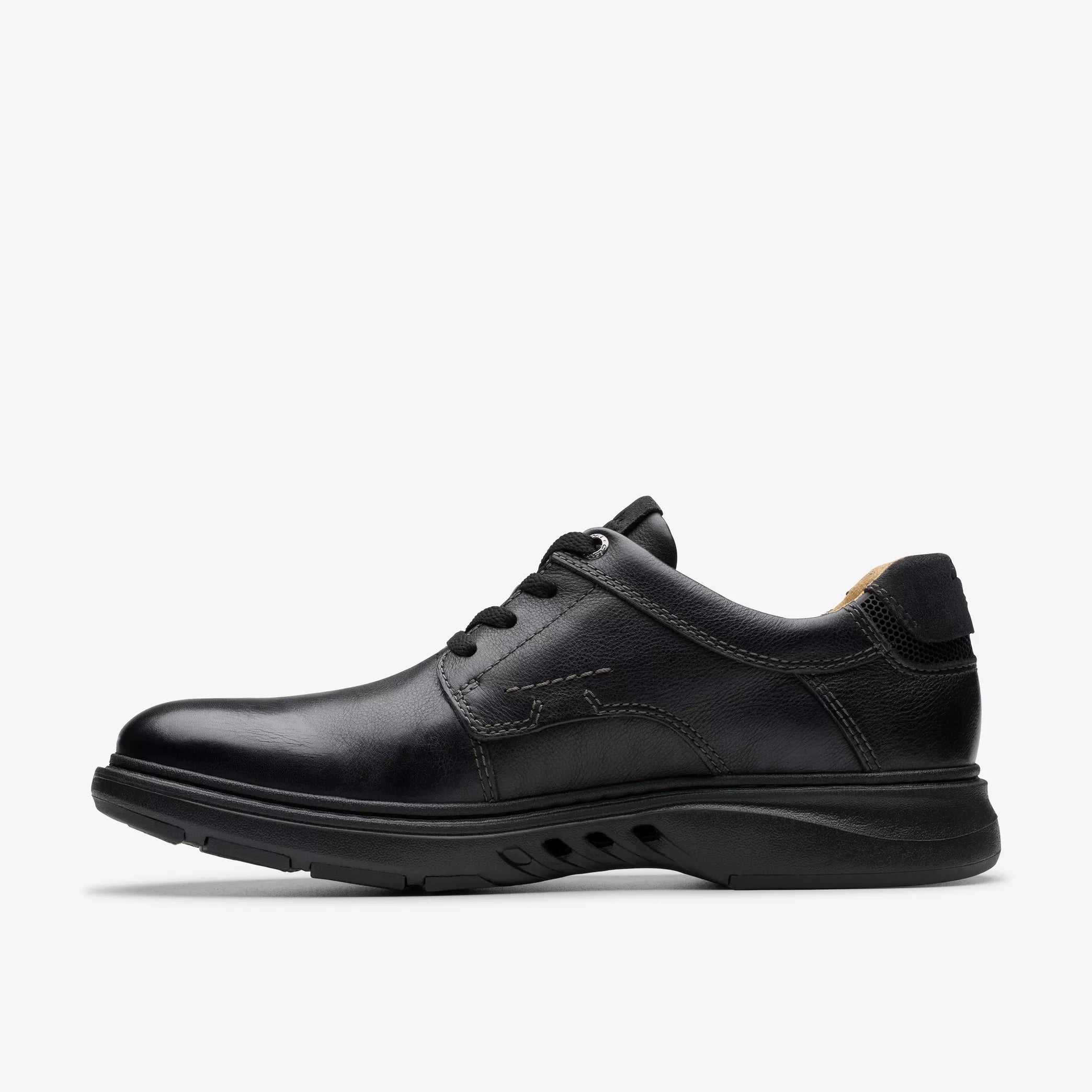Clarks Men's Un Briley Pace Black Leather