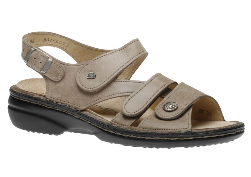 Finn Comfort Women's Gomera Sandals Taupe