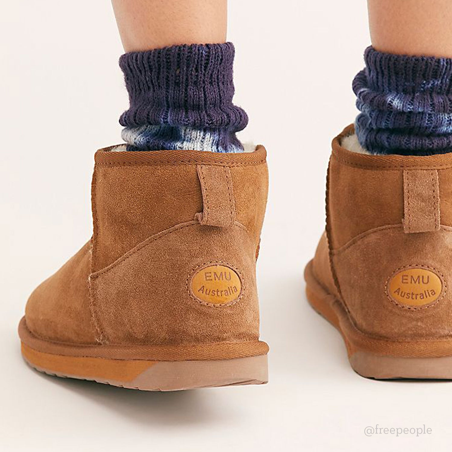 Emu Australia Women's Stinger Micro Boots Chestnut