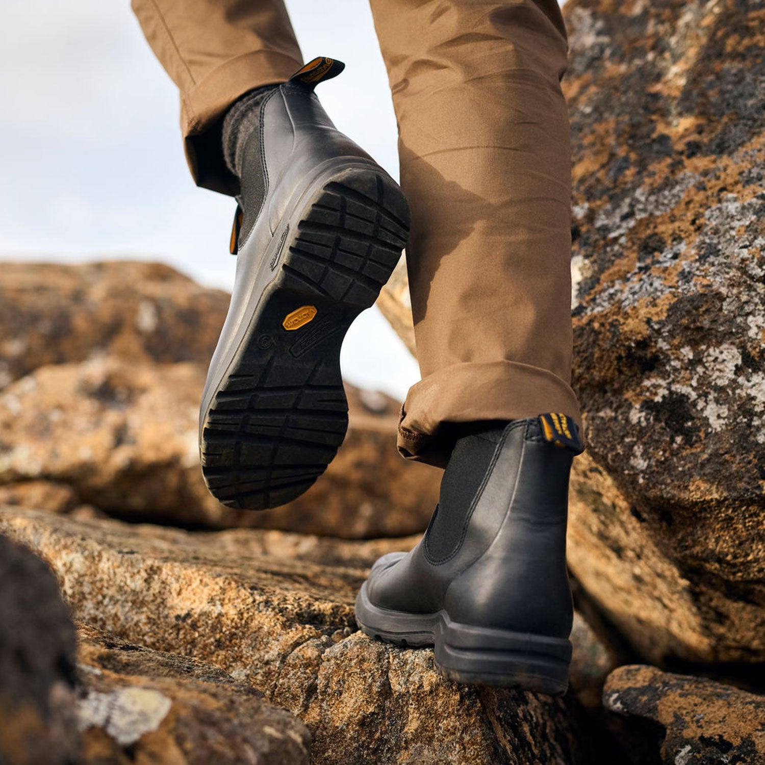 Blundstone 2058 Vibram All Terrain Boots Black