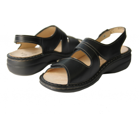 Finn Comfort Women's Milos Sandals Black